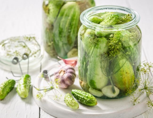 vergorene_gurken_im_glas | © www.adobe.stock.com vergorene_gurken_im_glas | © www.adobe.stock.com