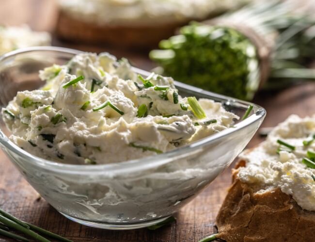 Schnittlauch: Herkunft, Geschichte & kulinarische Tradition Schnittlauch: Herkunft, Geschichte & kulinarische Tradition