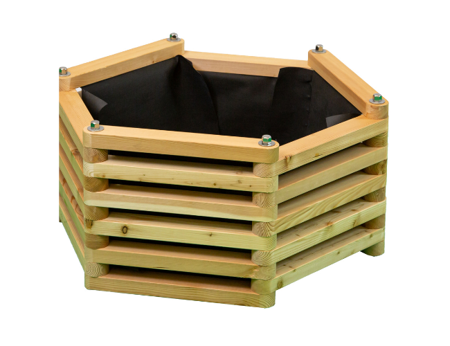 Detail der Lärchenholzbretter und Verstrebungen beim Hochbeet "Franz Josef"​ | © Kaiserbeet