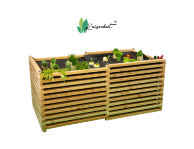 Großes Hochbeet "Maximilian" aus Lärchenholz in Gartenumgebung​ | © Kaiserbeet